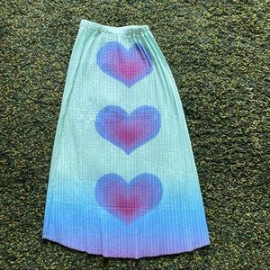 Pleated heart skirt